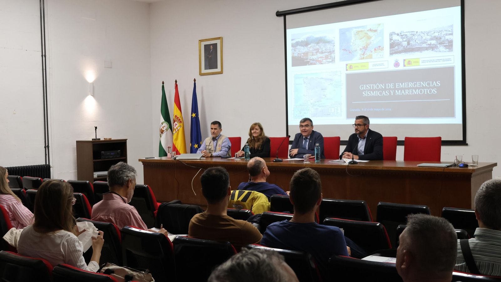 Acto de presentación del curso ‘Gestión de emergencias sísmicas y de maremotos’