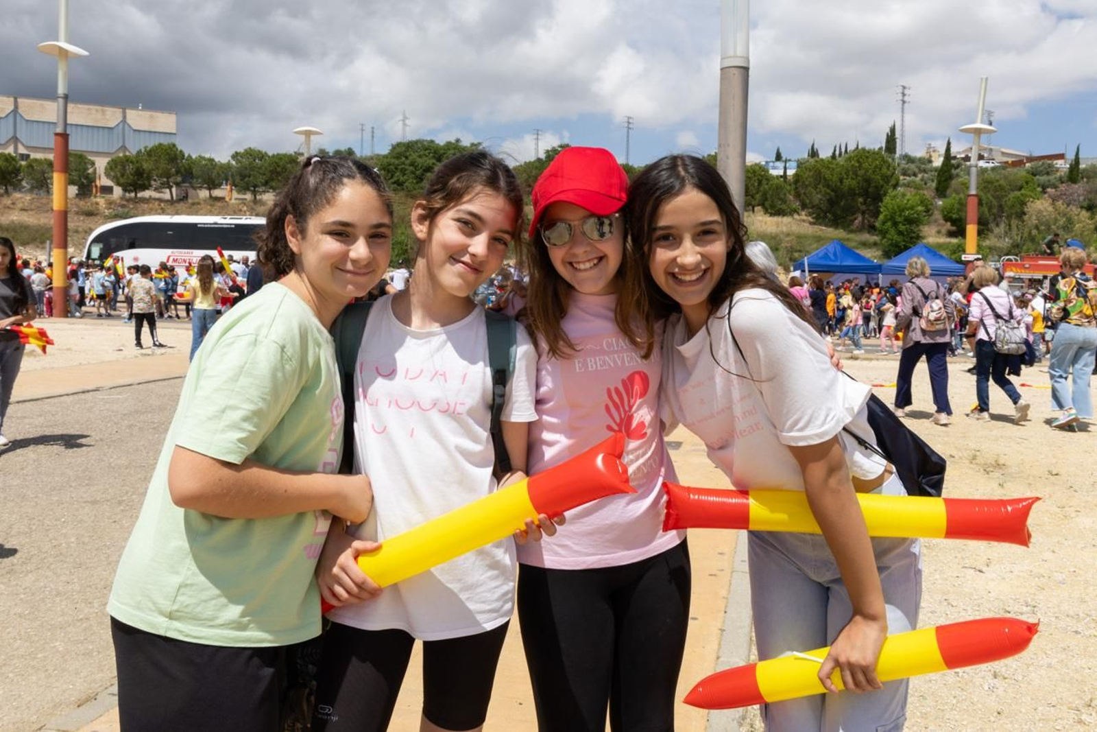 Exhibición de la Patrulla Aspa del Ejército del Aire y del Espacio con motivo del 1.200 aniversario de la capitalidad de Jaén