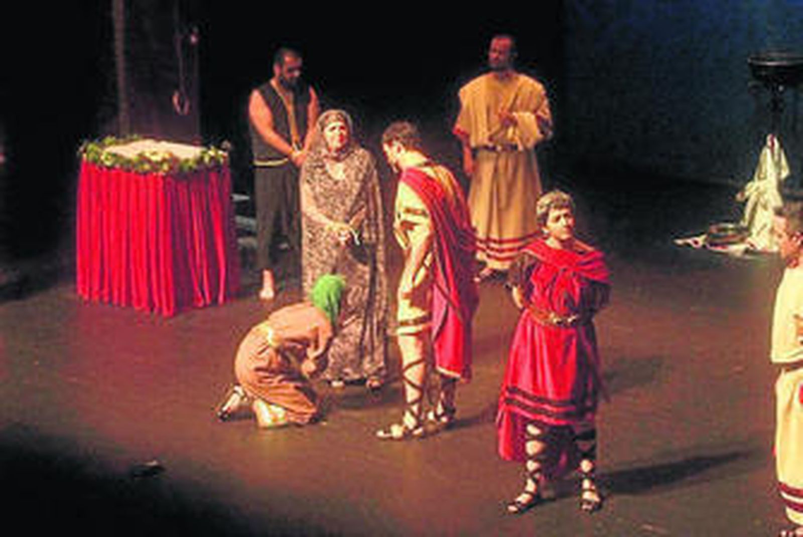 El grupo Carpe Diem representando 'Andronicus'.