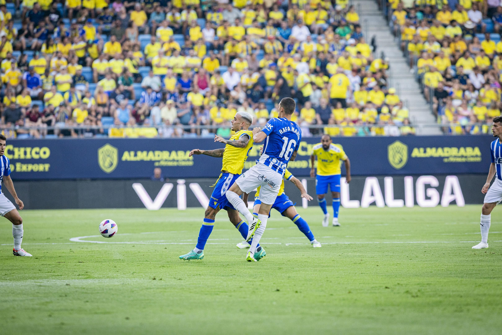 Imágenes del partido Cádiz-Alavés