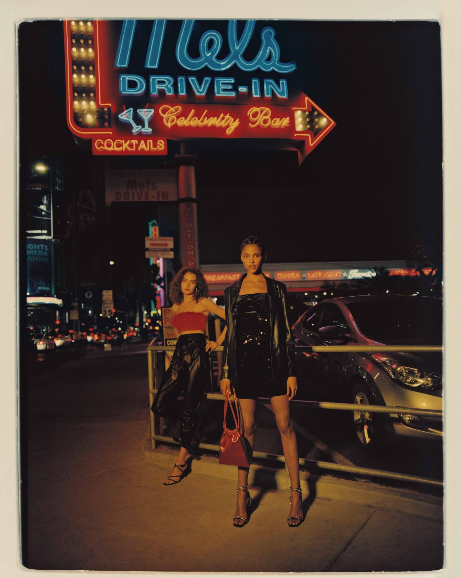 Editorial THE STARS CAME OUT / @BERSHKA