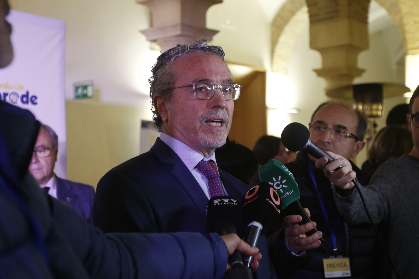 Presentación de 'Joyas con corazón', de Yosíquesé y Prode