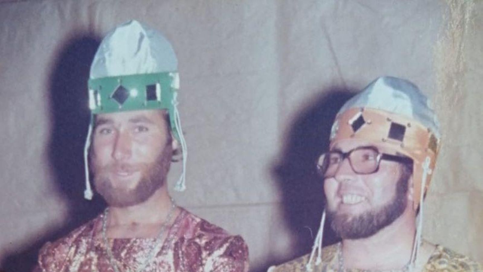 En 'Los fenicios' (1973) junto a su hermano Pedro.