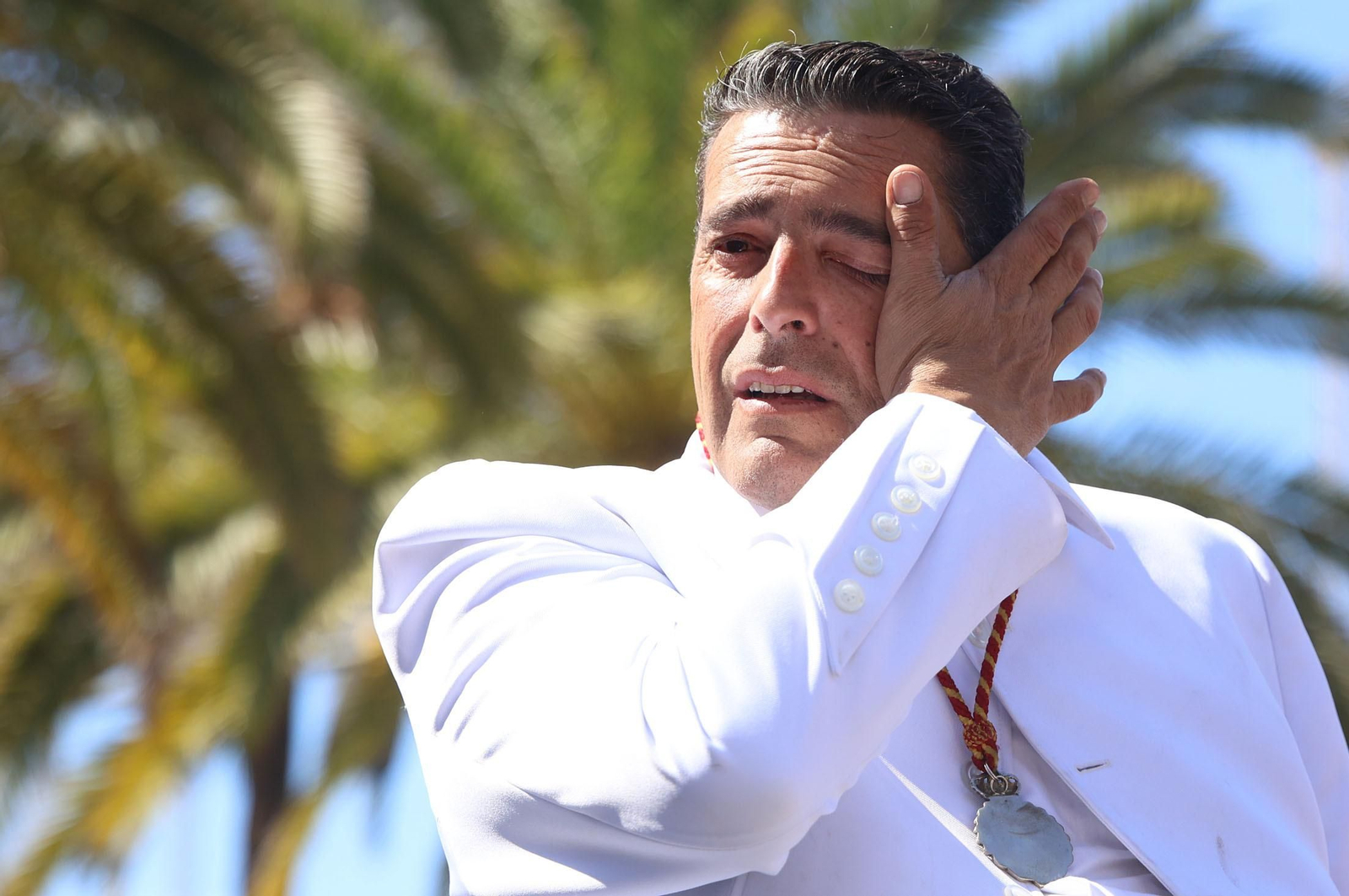 Las mejores imágenes de los peregrinos en la salida de Emigrantes