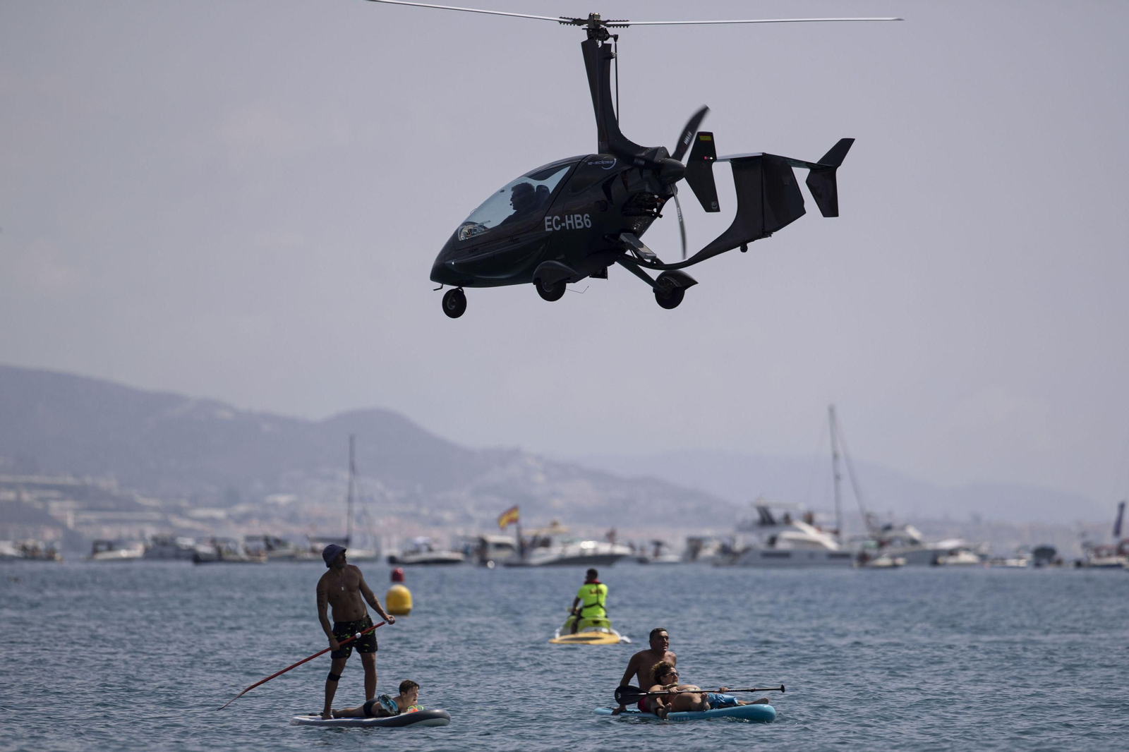 El Festival Aéreo de Torre del Mar, en fotos
