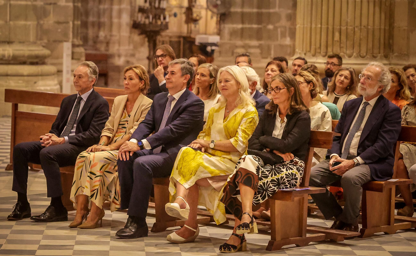 Imágenes de la nueva iluminación de la Catedral de Jerez