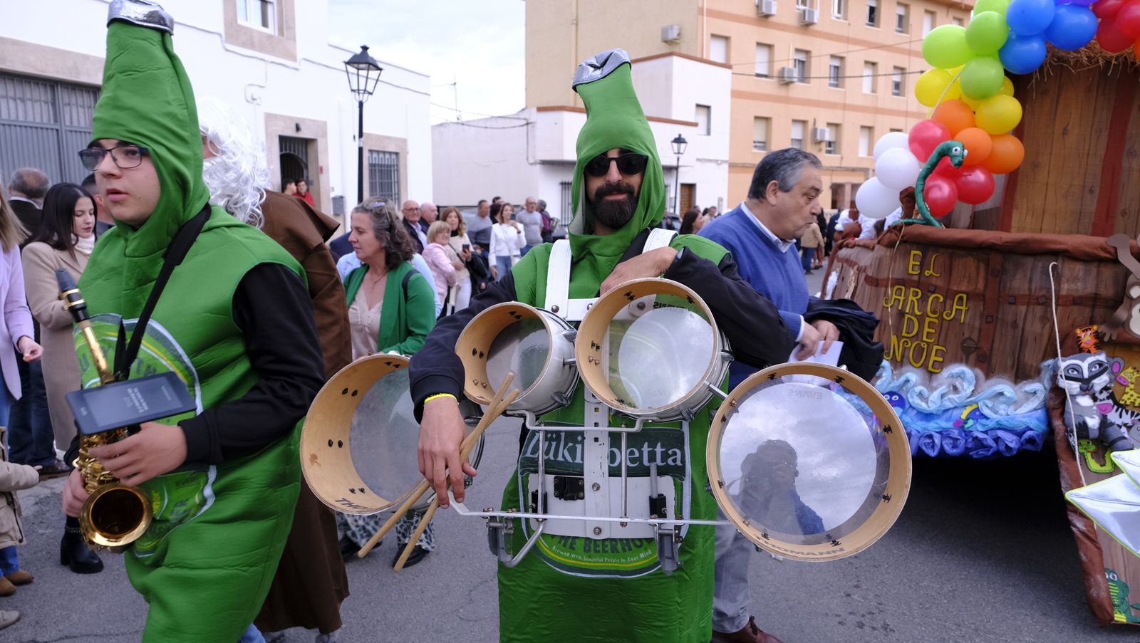 Las mejores imágenes de las carrozas de las fiestas de Canjáyar