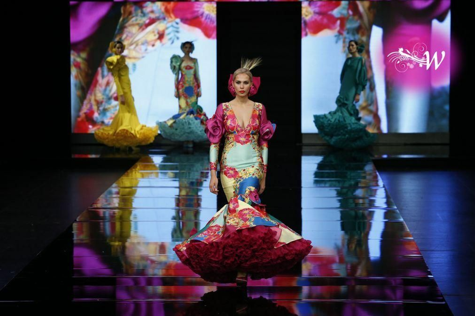 Así es la colección 2020 de flamenca de Ana Morón, todas las fotos del desfile en SIMOF