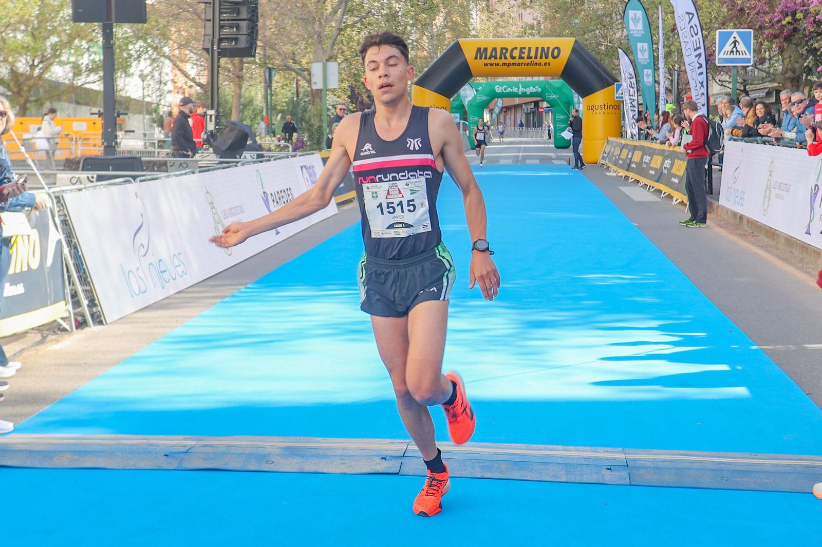 Las mejores imágenes de la XIX edición de la Carrera Popular Padre Marcelino