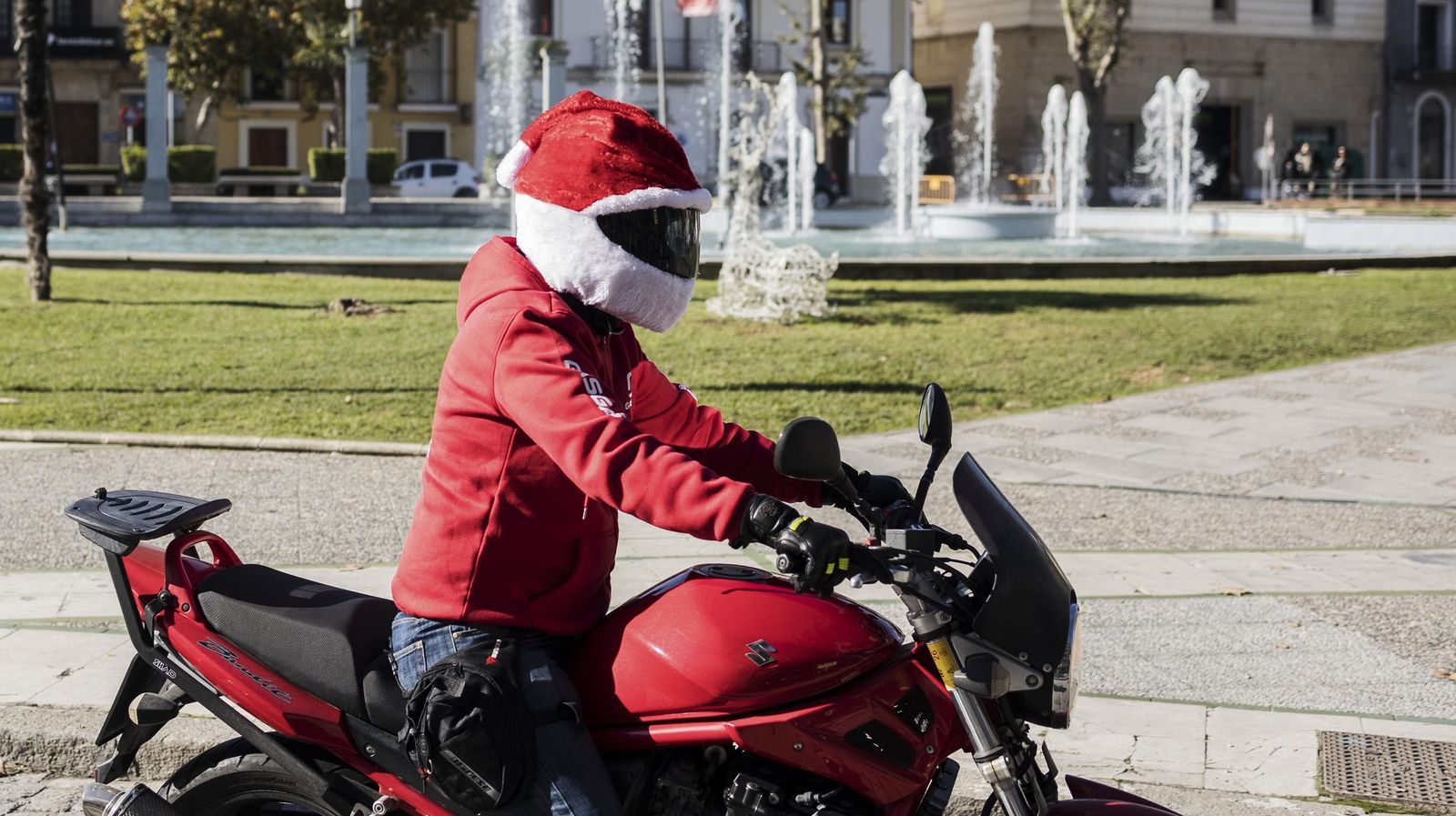 CARAVANA MOTERA NAVIDAD 2024 15.JPG