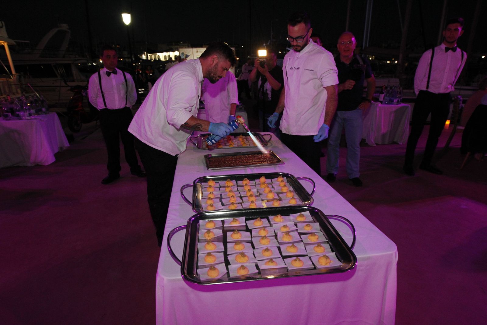 Fotogalería Teatro Comestible. Festival Teatro El Ejido. Puerto Almerimar