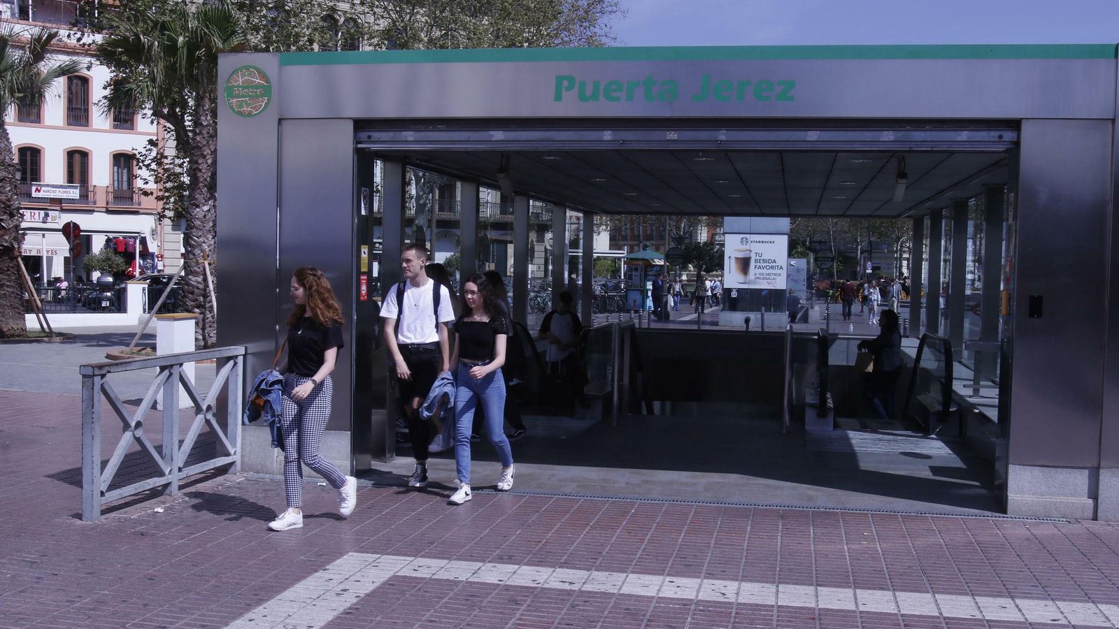 La estación Puerta de Jerez, el viernes a mediodía.