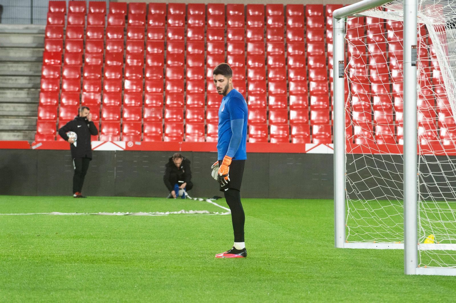 Rui Silva, en un entrenamiento con el Granada.