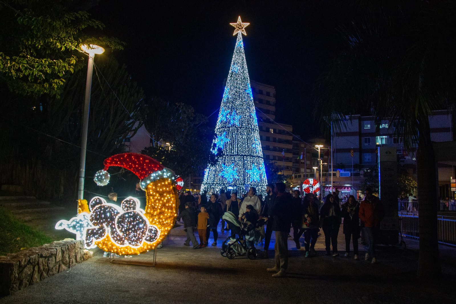 Así ha sido el encendido de las luces de Navidad de Motril