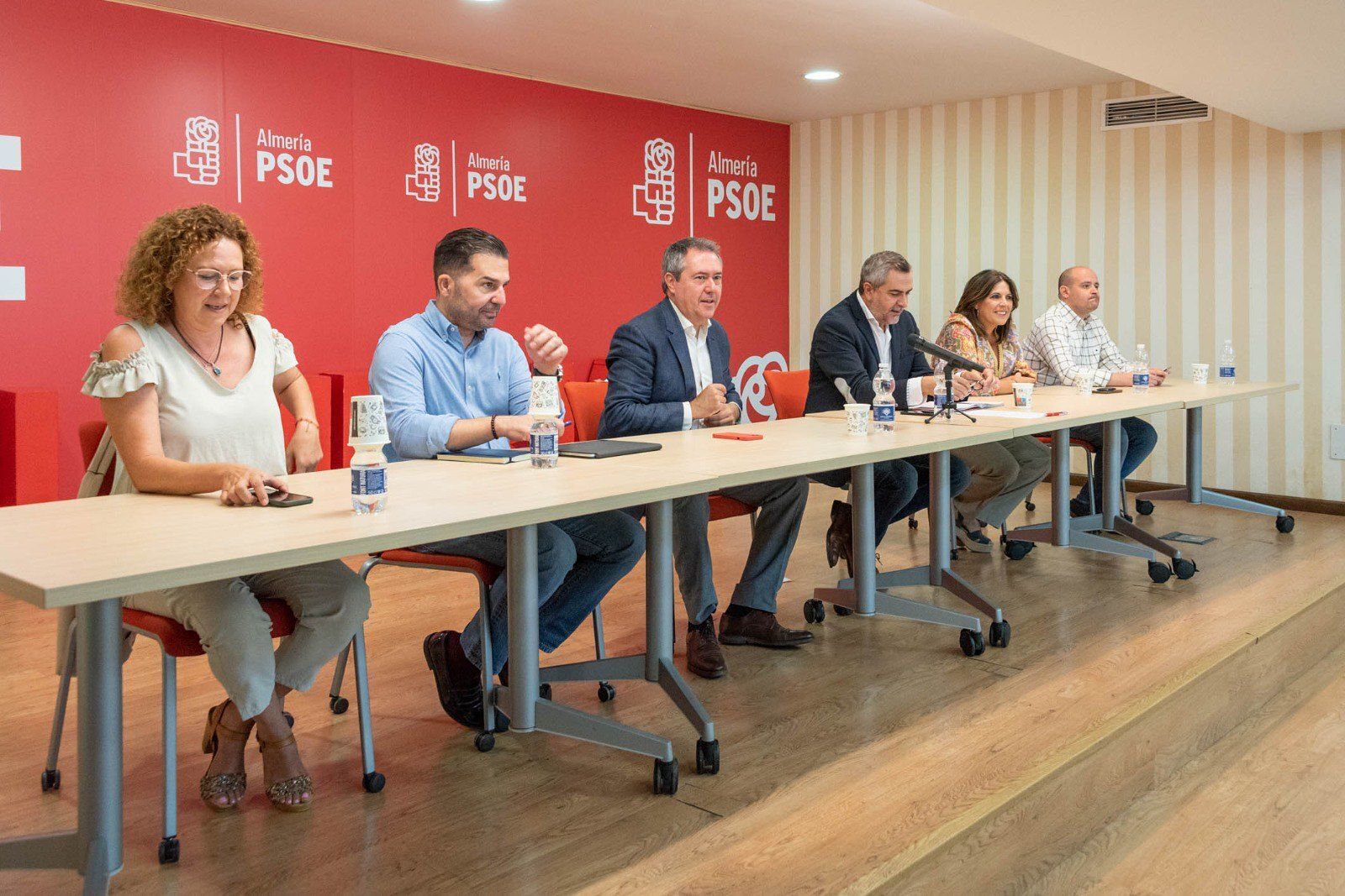 Juan Espadas ha estado en la capital almeriense.