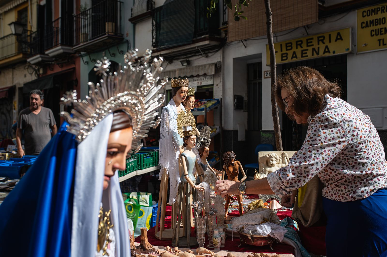Una mañana en el mercado del jueves de la calle Feria