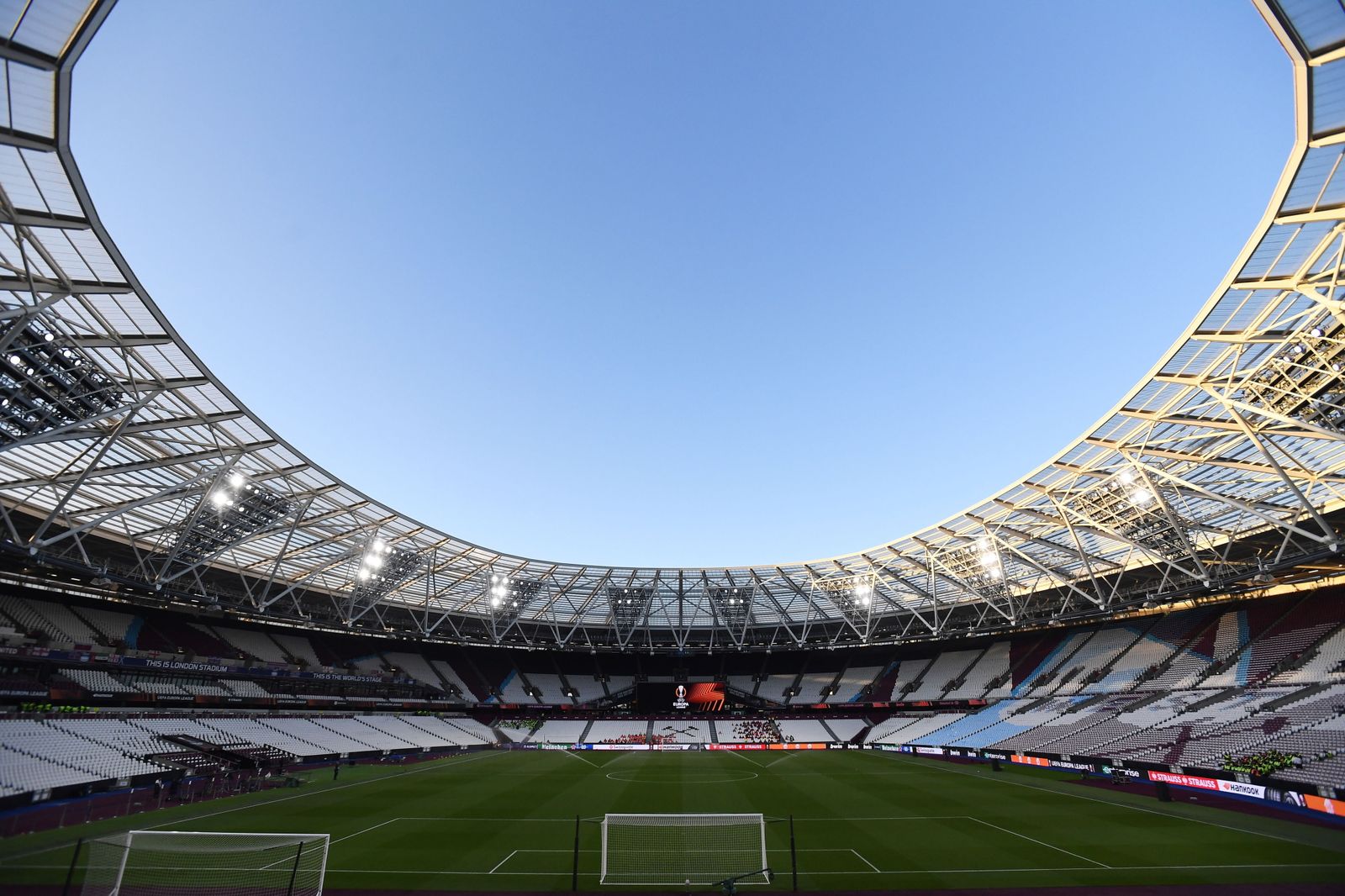 Las imágenes del West Ham - Sevilla