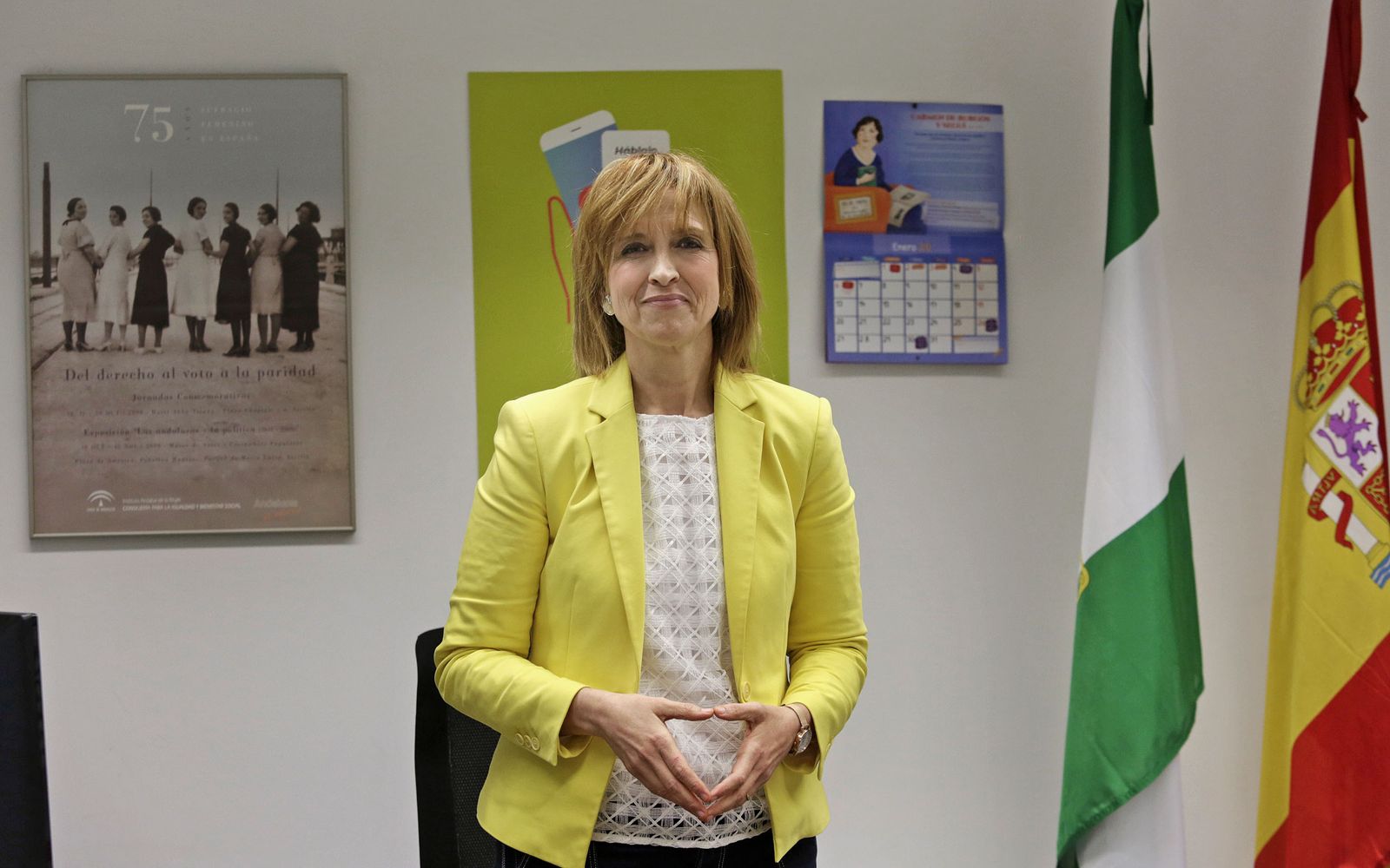 Ana Fidalgo en su despacho del Instituto Andaluz de la Mujer en Cádiz.
