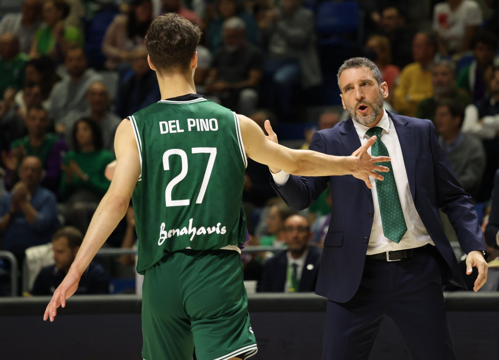 Ibon Navarro saluda a Guille del Pino