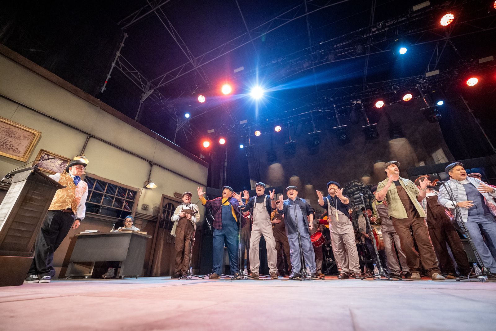 Las Imágenes del pregón de Carnaval de Joaquín Quiñones