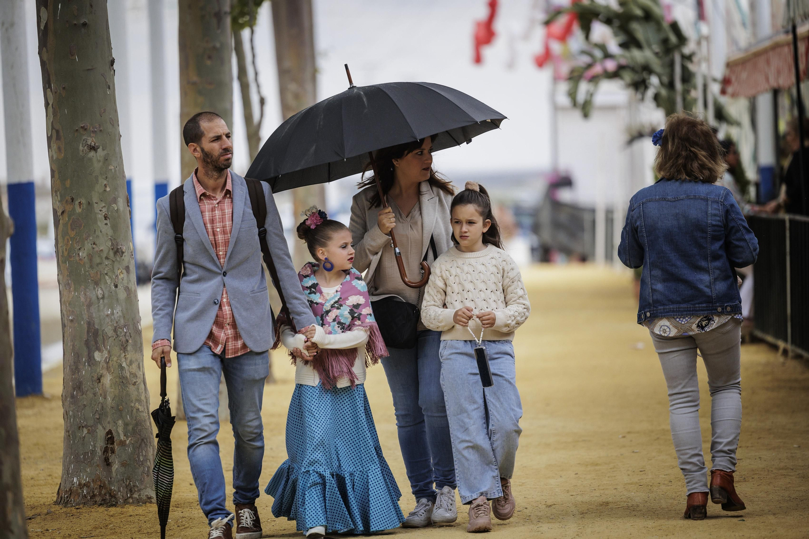 Búscate en las imágenes del lunes de Feria en El Puerto de Santa María.