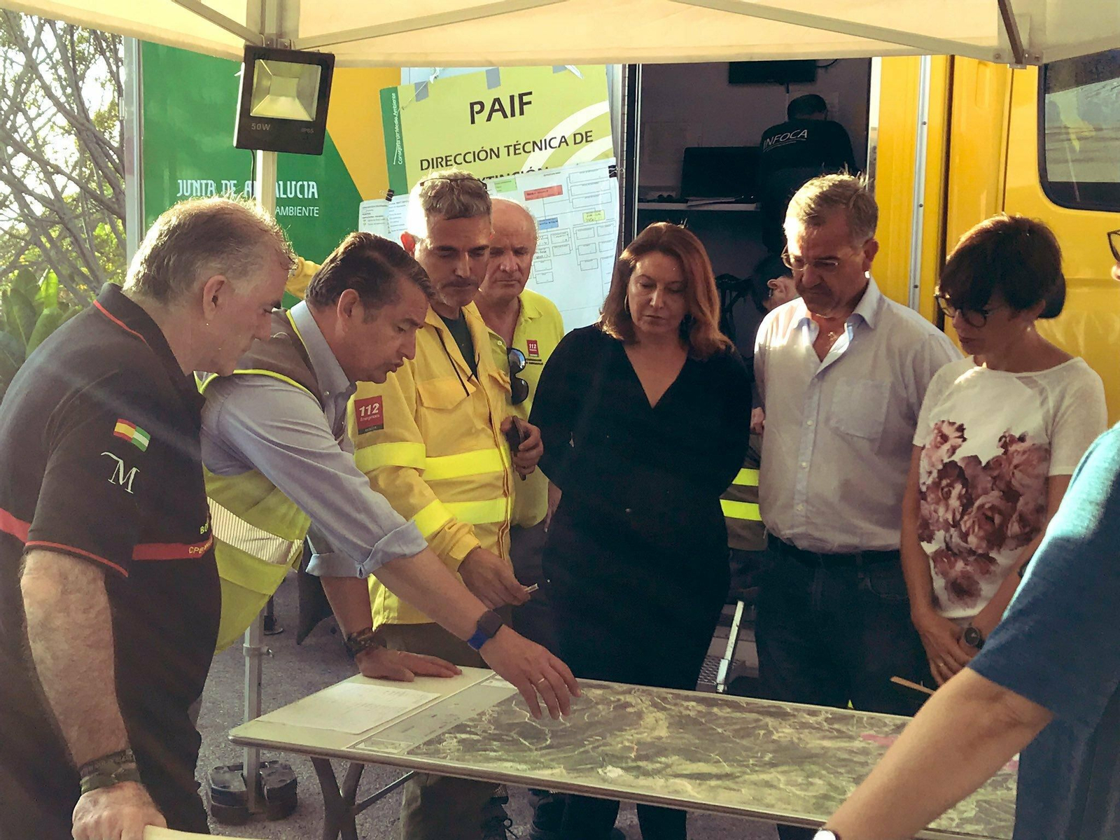 Fotos del dispositivo de extinción del incendio de Estepona