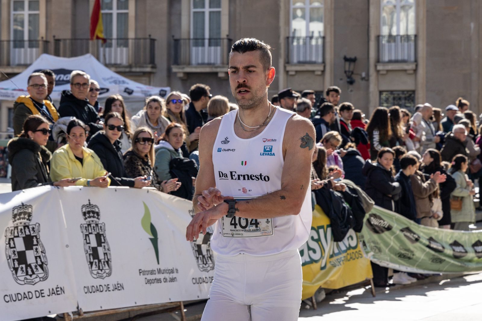 En imágenes: deporte y solidaridad se dan la mano en la VI Carrera-Caminata de la Hermandad de la Buena Muerte (1)