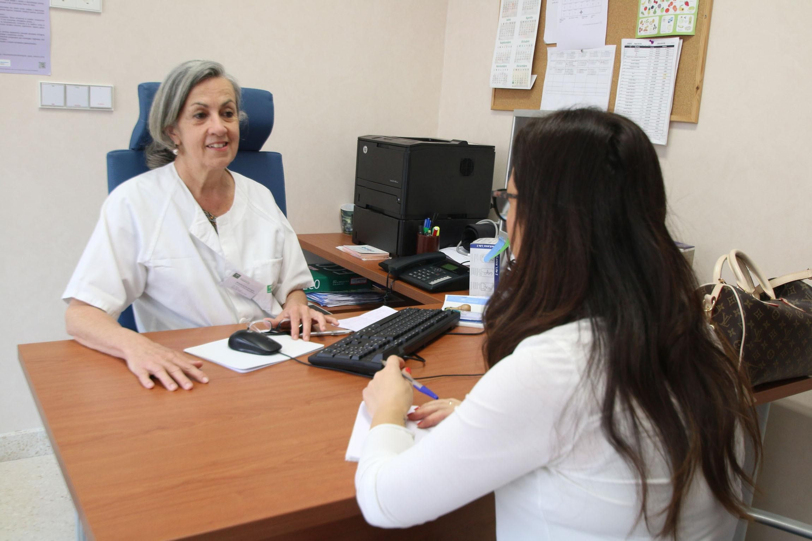 Granada analiza los retos y avances de la enfermería Granada analiza los retos y avances de la enfermería