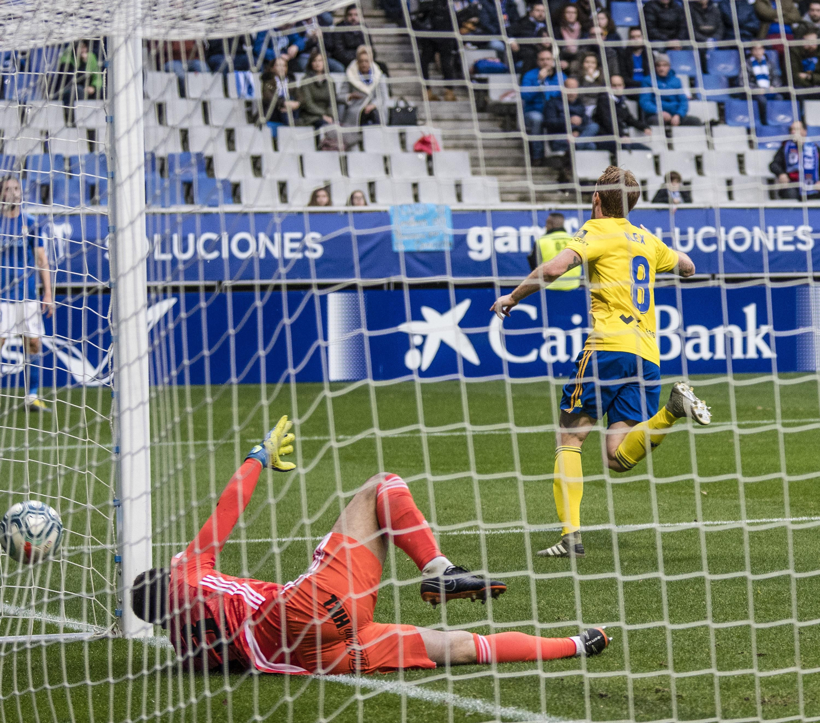 Partido Oviedo CF-Cádiz CF