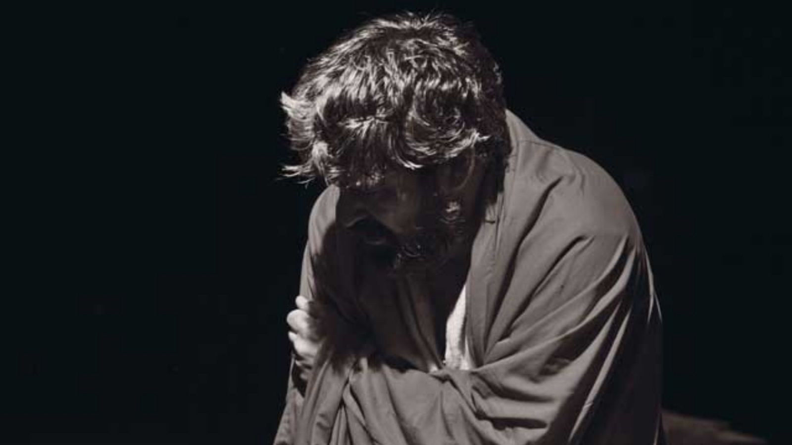 José Chía se mete en la piel de Judas en la obra 'El peso de Judas'.