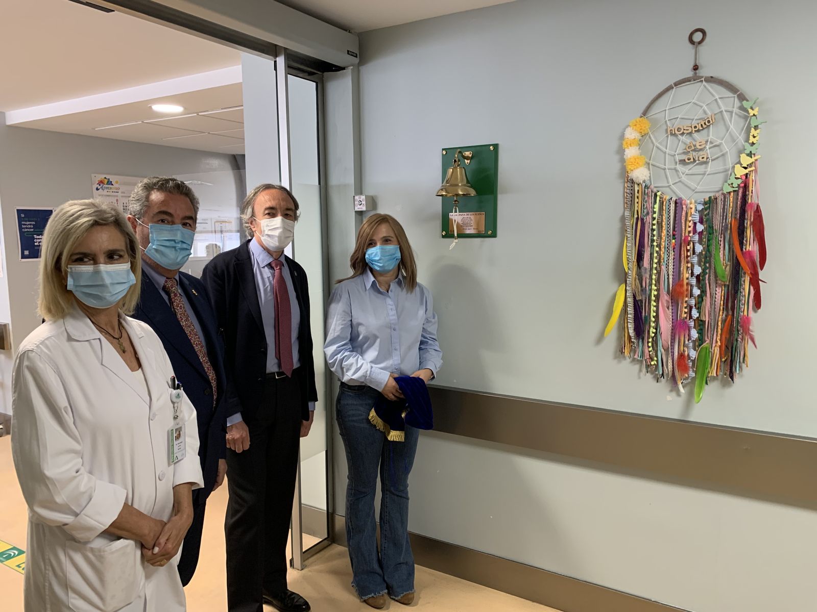 Una campana para celebrar los avances de pacientes oncológicos de la Costa