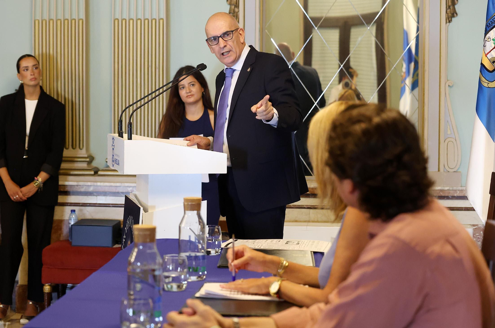 Nardy Lafuente pregona el LVI Trofeo Colombino, en imágenes