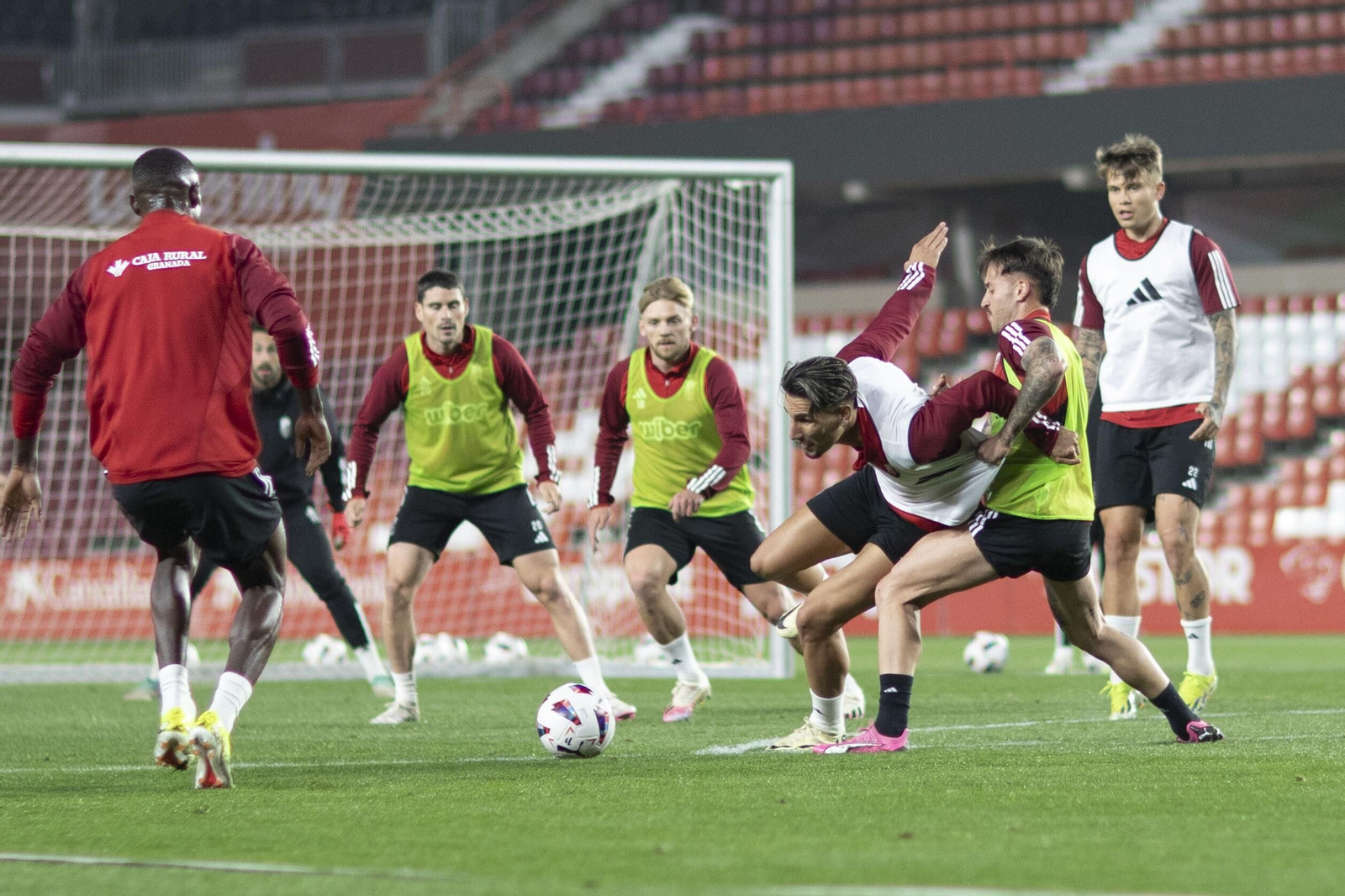 Así fue el primer entrenamiento de José Ramón Sandoval en el Granada CF