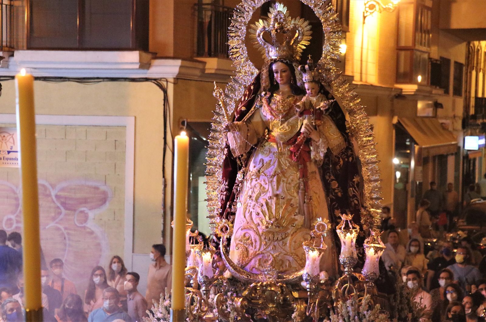 Nuestra Señora de los Remedios en su procesión de 2021.