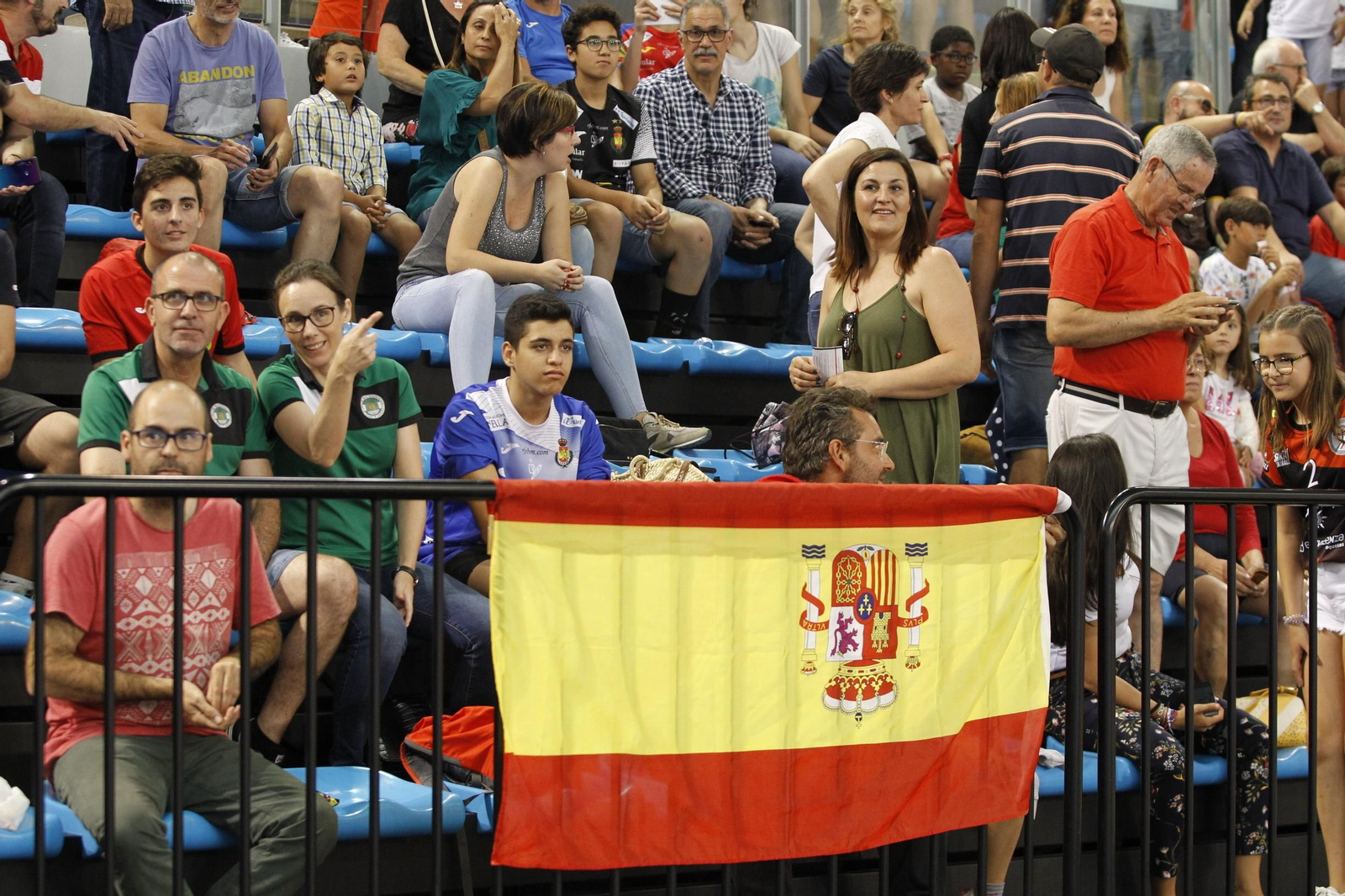 Fotogalería España-Suecia. Balonmano. Palacio Juegos Mediterráneos. Almería