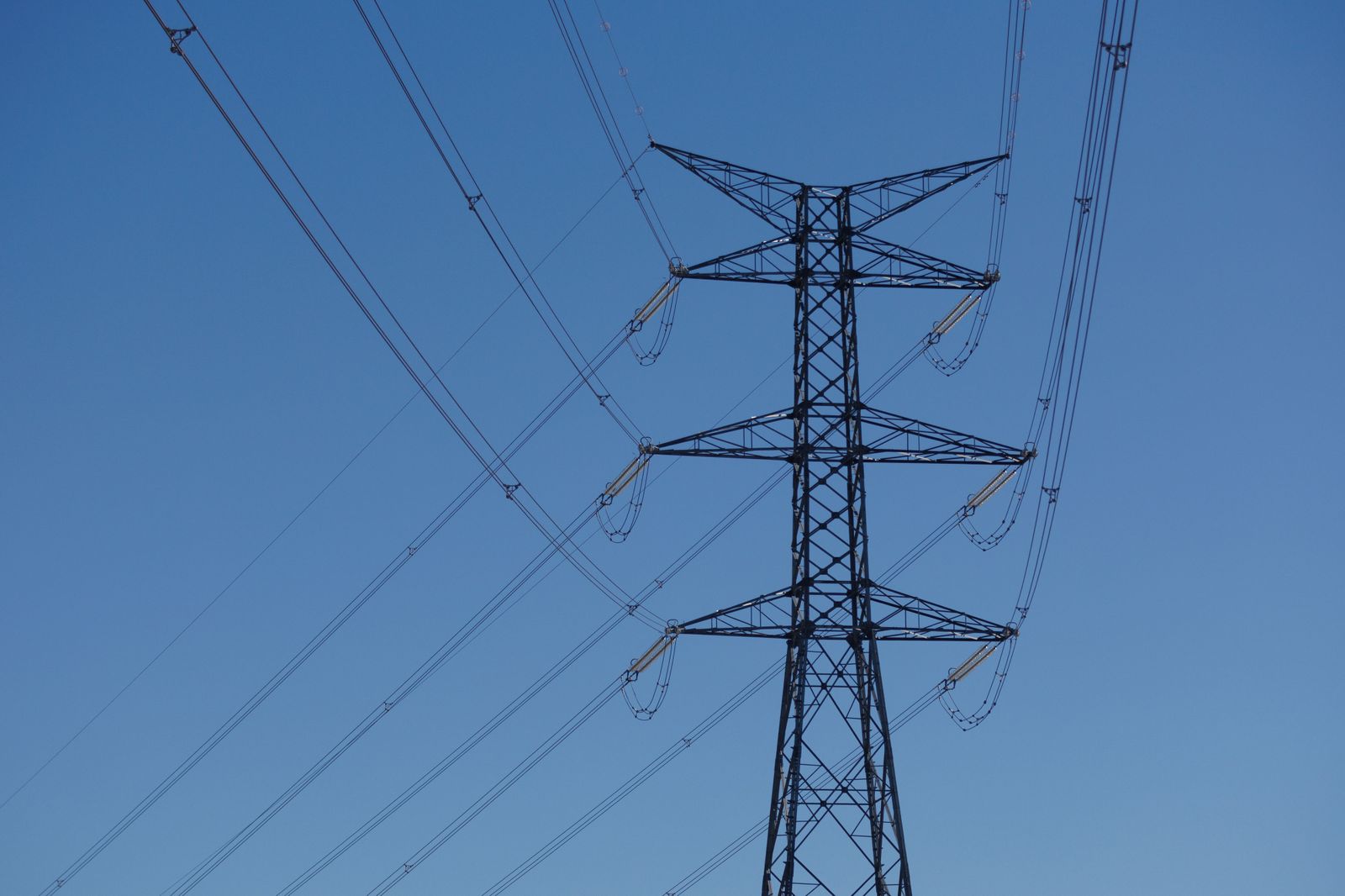 Imagen de archivo de una torre de alta tensión