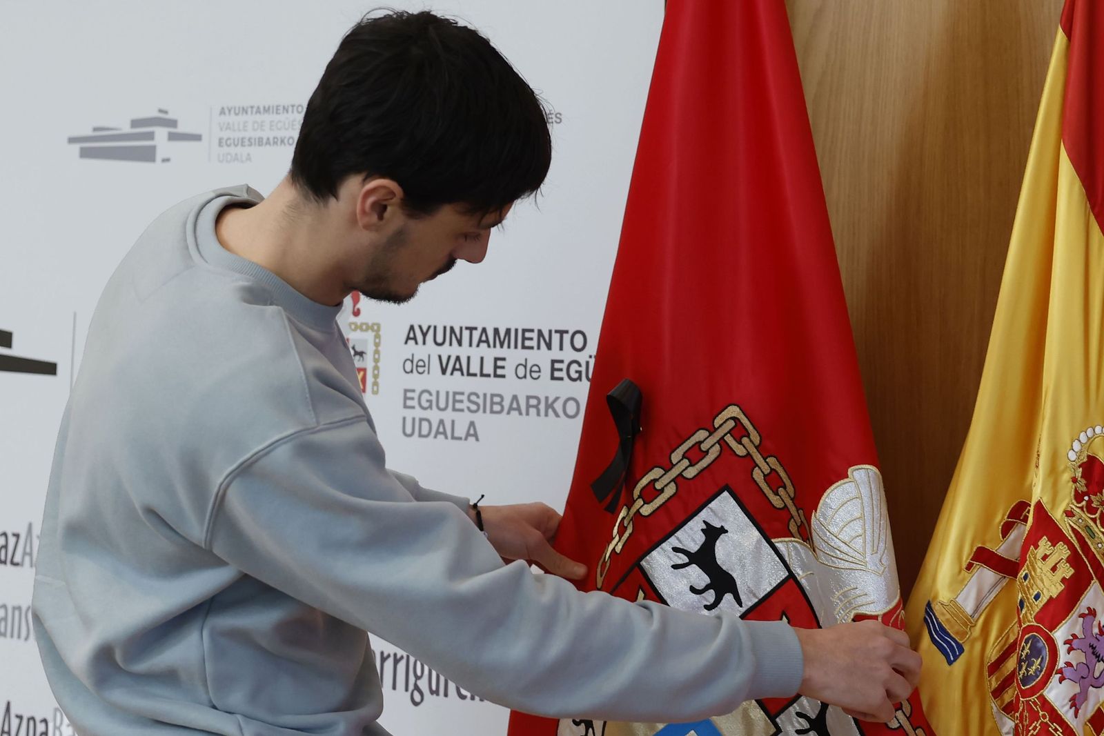El ayuntamiento de Valle de Egüés (Navarra) decreta tres días de luto por la mujer asesinada el viernes por la tarde.