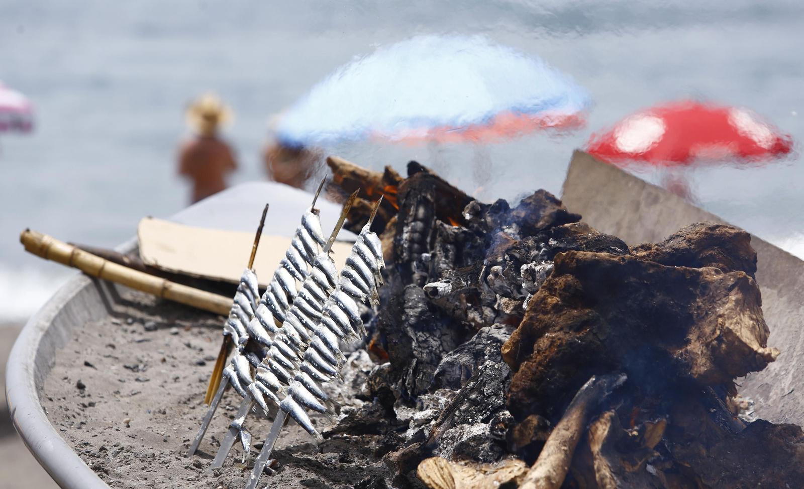 Un espeto de sardinas.