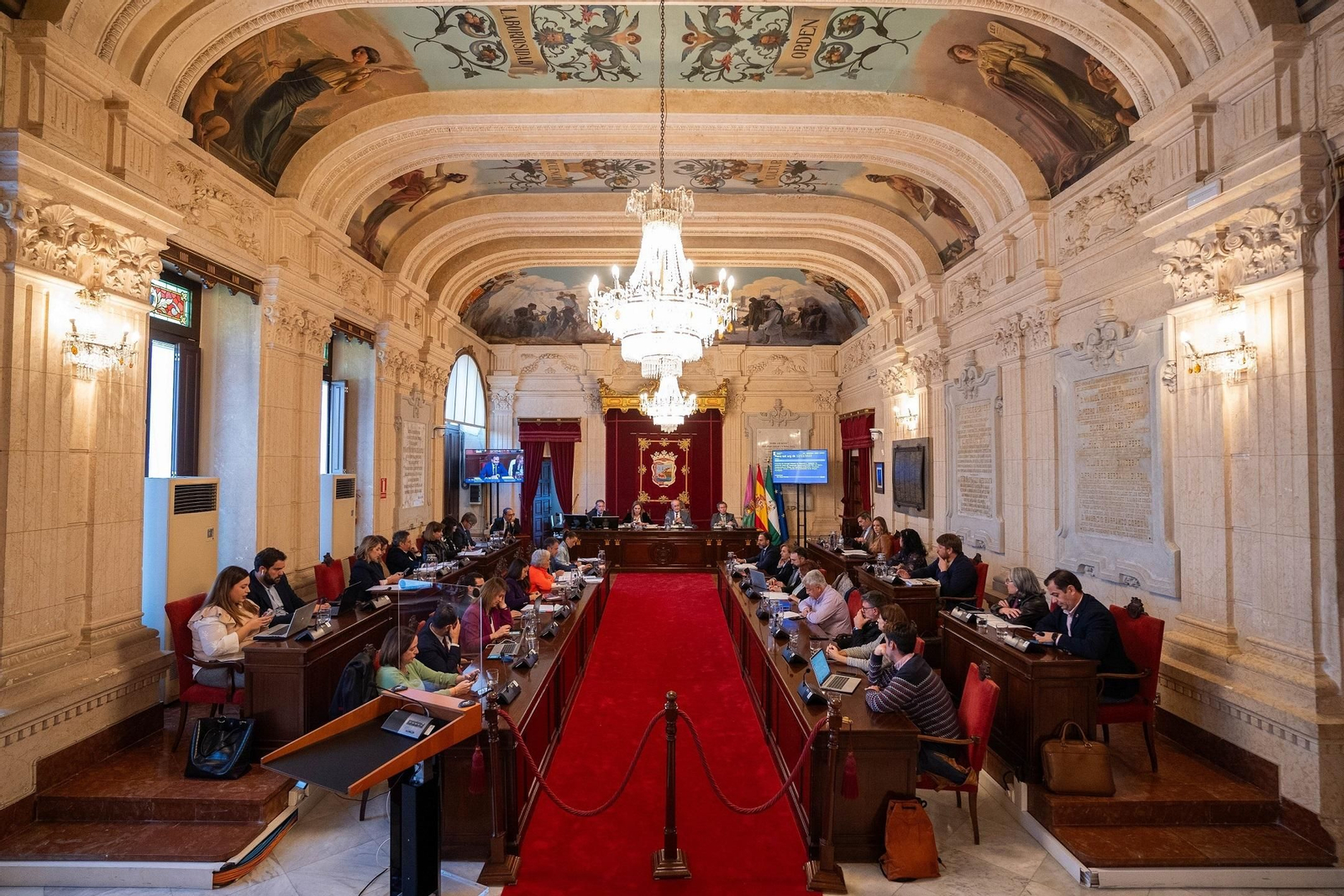 Pleno en el que se han aprobado los Presupuestos de Málaga. Pleno en el que se han aprobado los Presupuestos de Málaga.