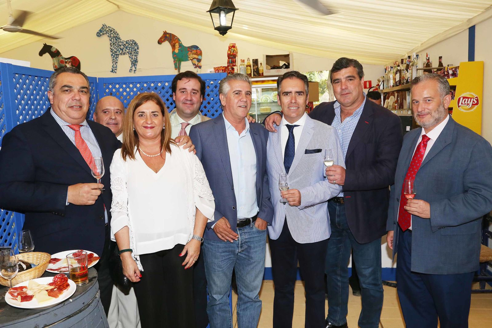 Matías Lebrón, Jaime Estévez, Jorge Jiménez, Juan Pedro Villar, Marcos García, Enrique Ramírez y Rocío Medelle con Rafael Navas.