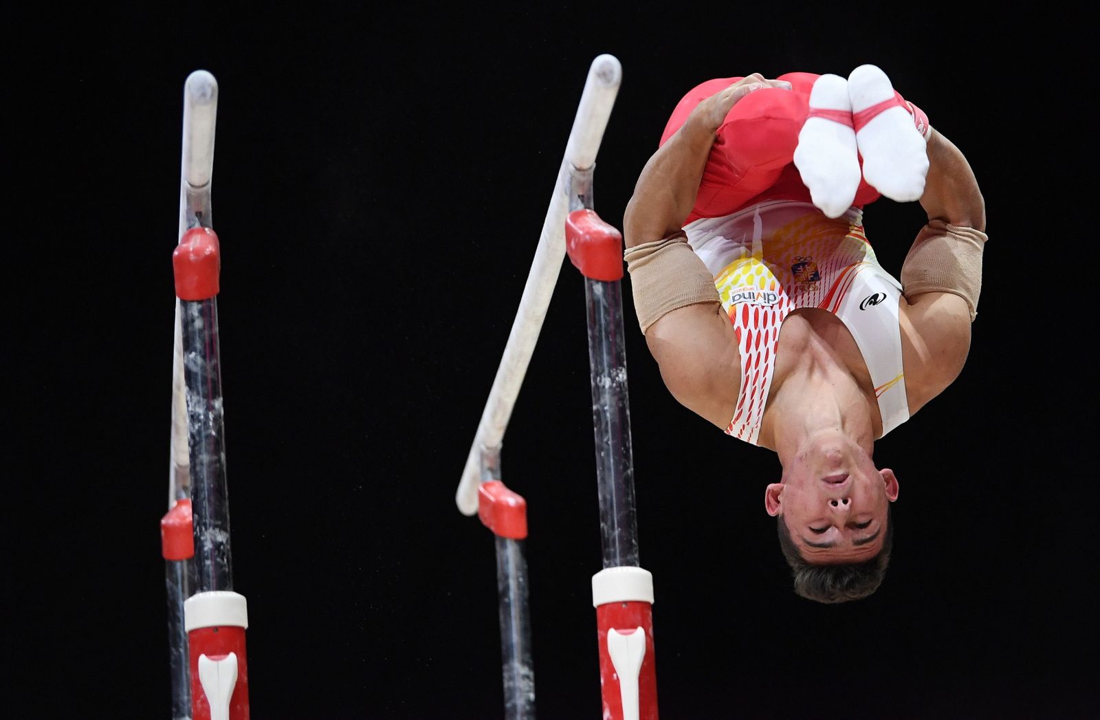 Nicolau Mir, durante su ejercicio de paralelas.