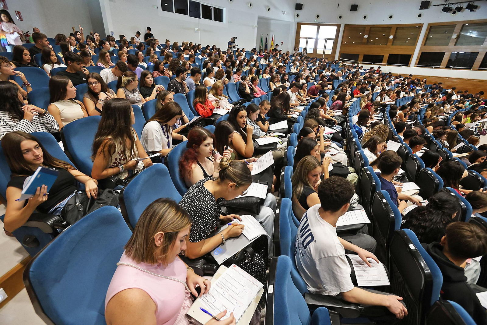 Jornada de bienvenida para estudiantes de nuevo ingreso en la UHU