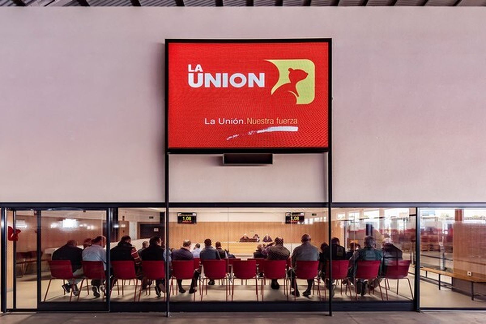 La Unión ha pasado de ser una empresa familiar dedicada a la exportación de hortalizas a convertirse en un referente en el mundo de la comercialización.