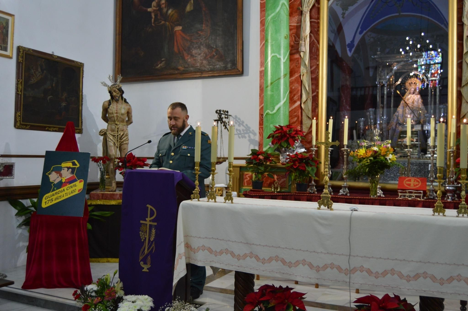 Fotografías de la celebración del 175 aniversario de la Guardia Civil en Iznájar
