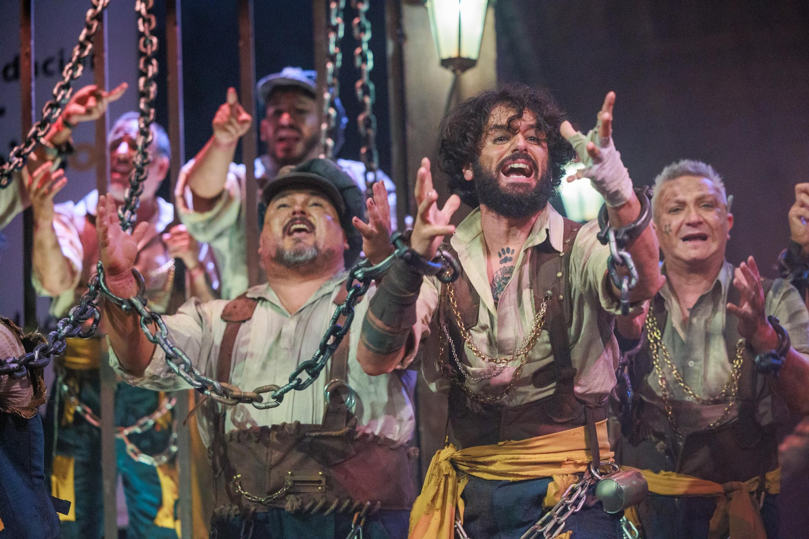 Búscate entre las mejores imágenes de la quinta sesión de cuartos de final del COAC 2025