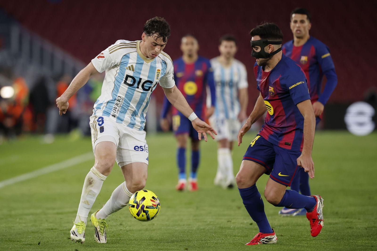 Las fotos del Barcelona-Oviedo