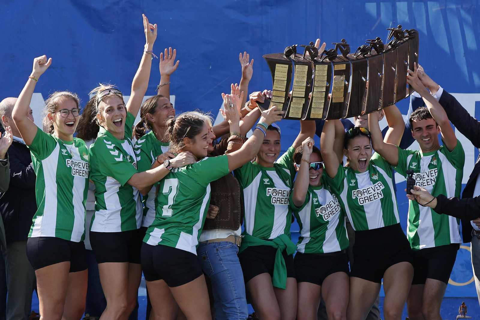 Las imágenes de la regata Sevilla-Betis