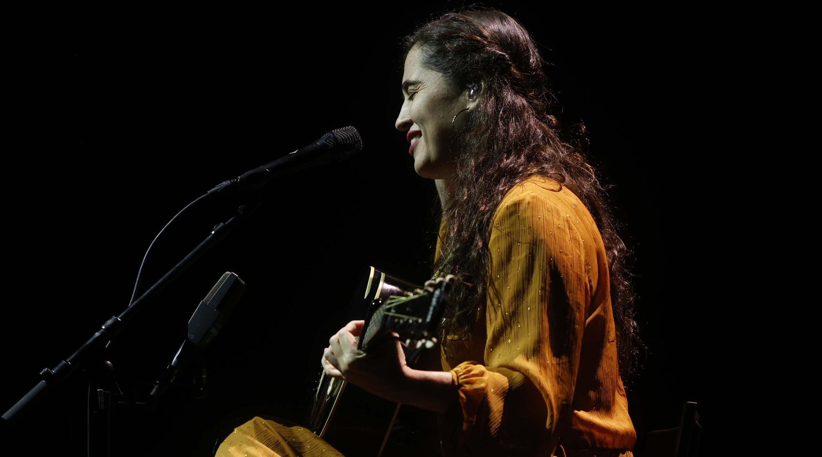 Las fotografías del concierto de Silvia Pérez Cruz en el palacio de Congresos de La Línea