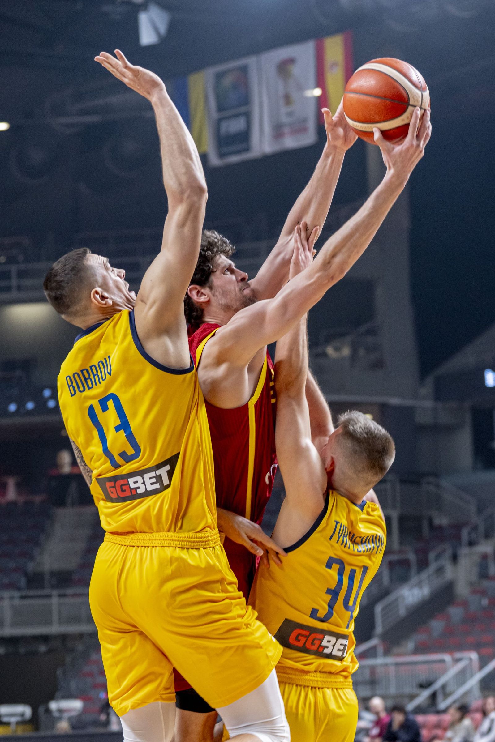 Las mejores fotos del Ucrania-España de baloncesto