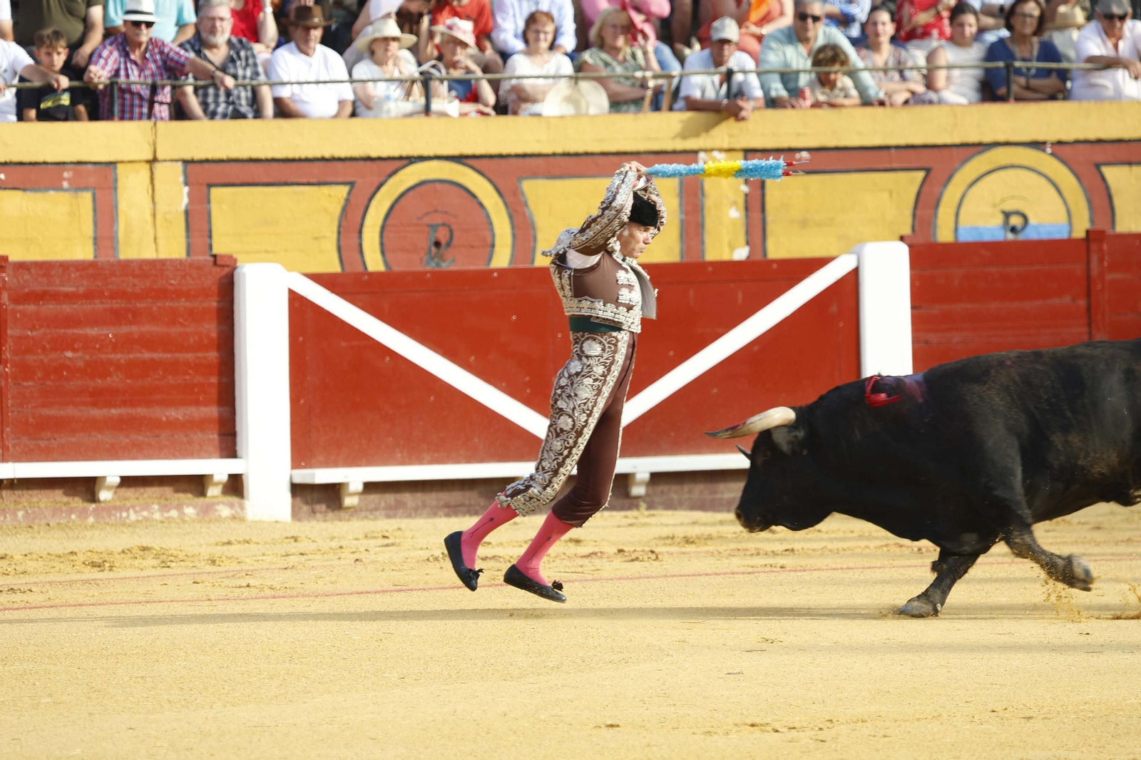 Fotos de la brava corridade La Palmosilla con Emilio de Justo, Borja Jiménez y David de Miranda